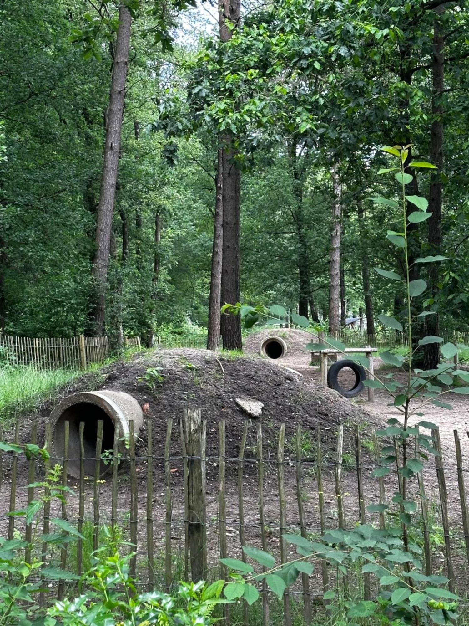 Dubbele Chalet Op Recreatiepark Topparken Op De Veluwe In Beekbergen Met Grote Vrije Tuin En Eigen Parkeerplaats Екстер'єр фото